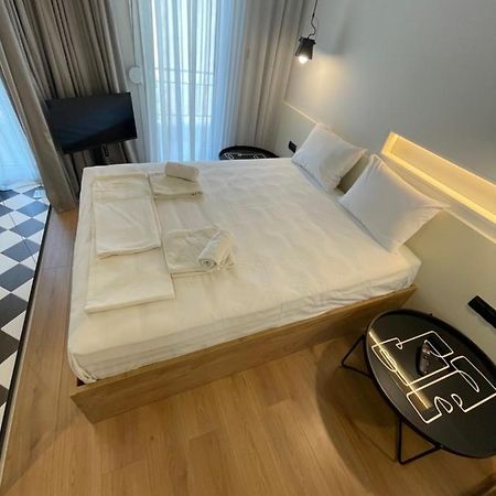Roua Mat Apartment Thessaloniki Exterior photo